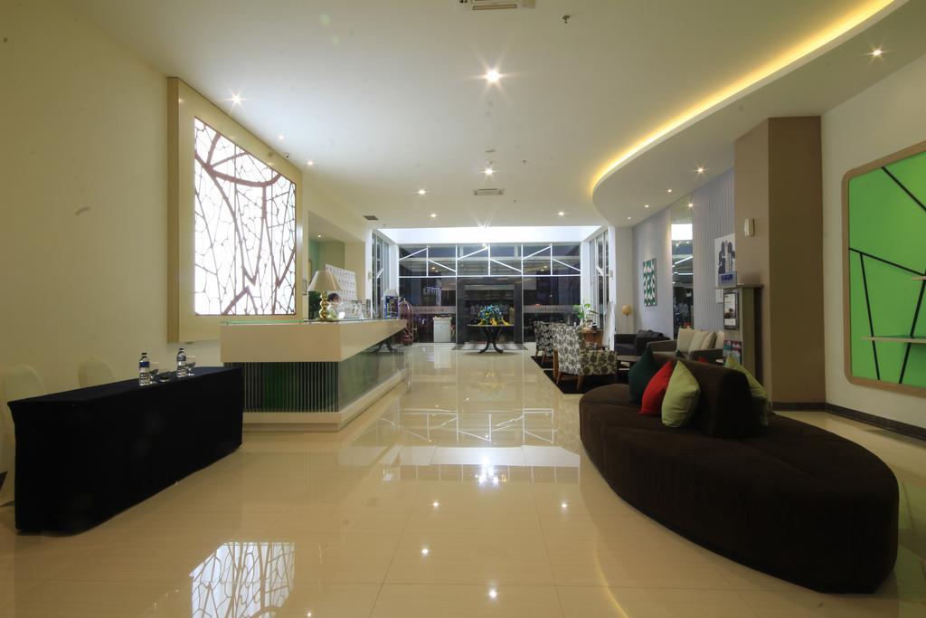 Agria Hotel Bogor Kültér fotó