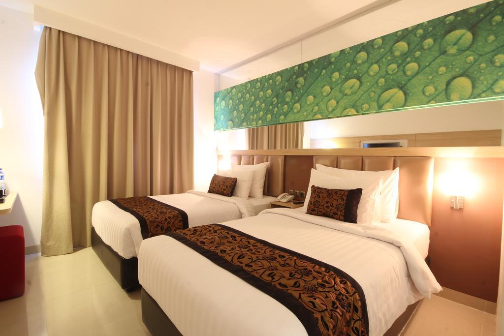 Agria Hotel Bogor Kültér fotó