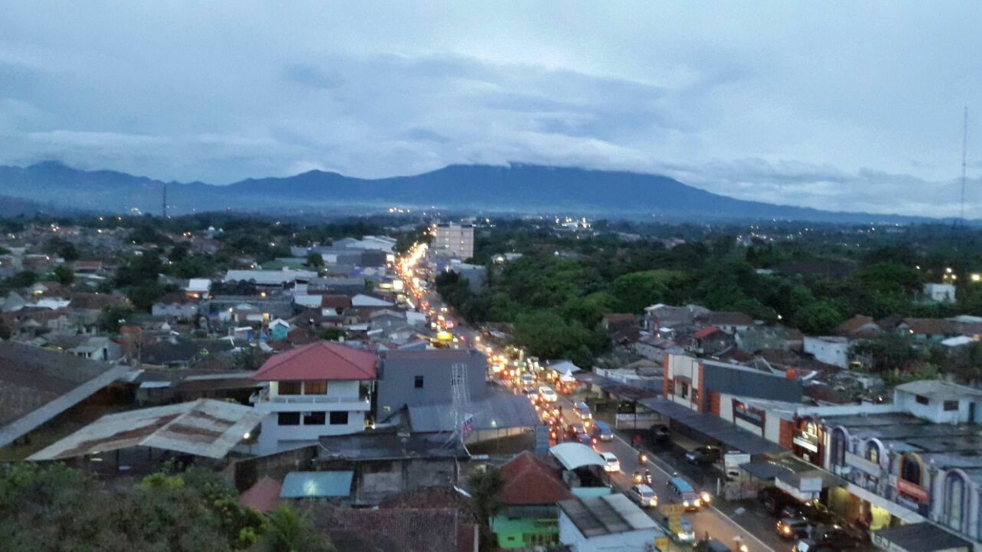 Agria Hotel Bogor Kültér fotó