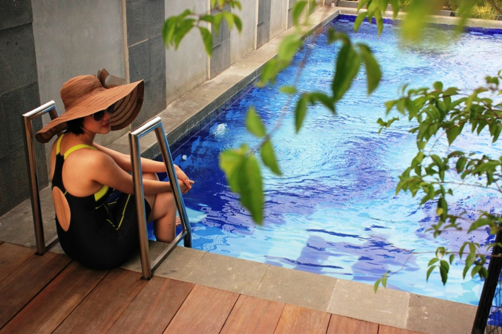 Agria Hotel Bogor Kültér fotó